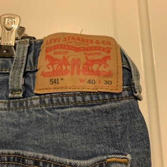 Levi’s 541 Athletic Fit Size 40x30 Jeans - Picture 3 of 6
